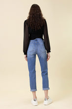 Load image into Gallery viewer, High Waisted Boyfriend Jeans
