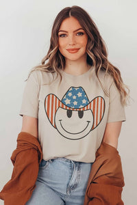 AMERICAN SMILEY COWBOY GRAPHIC TEE