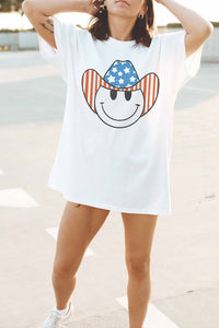 AMERICAN SMILEY COWBOY GRAPHIC TEE