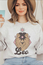 Load image into Gallery viewer, LEO GRAPHIC SWEATSHIRT PLUS SIZE
