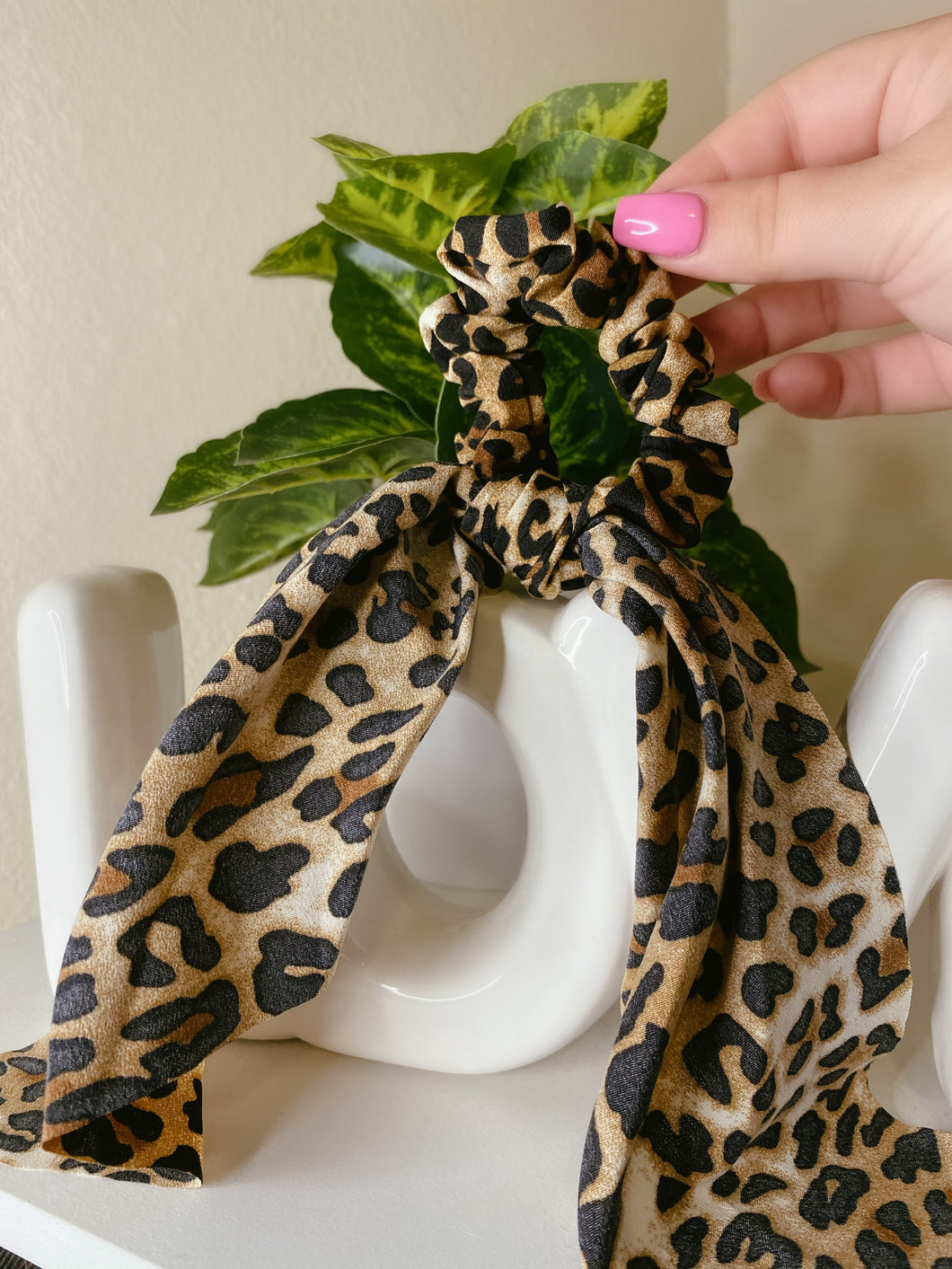 Cheetah print hair accessory